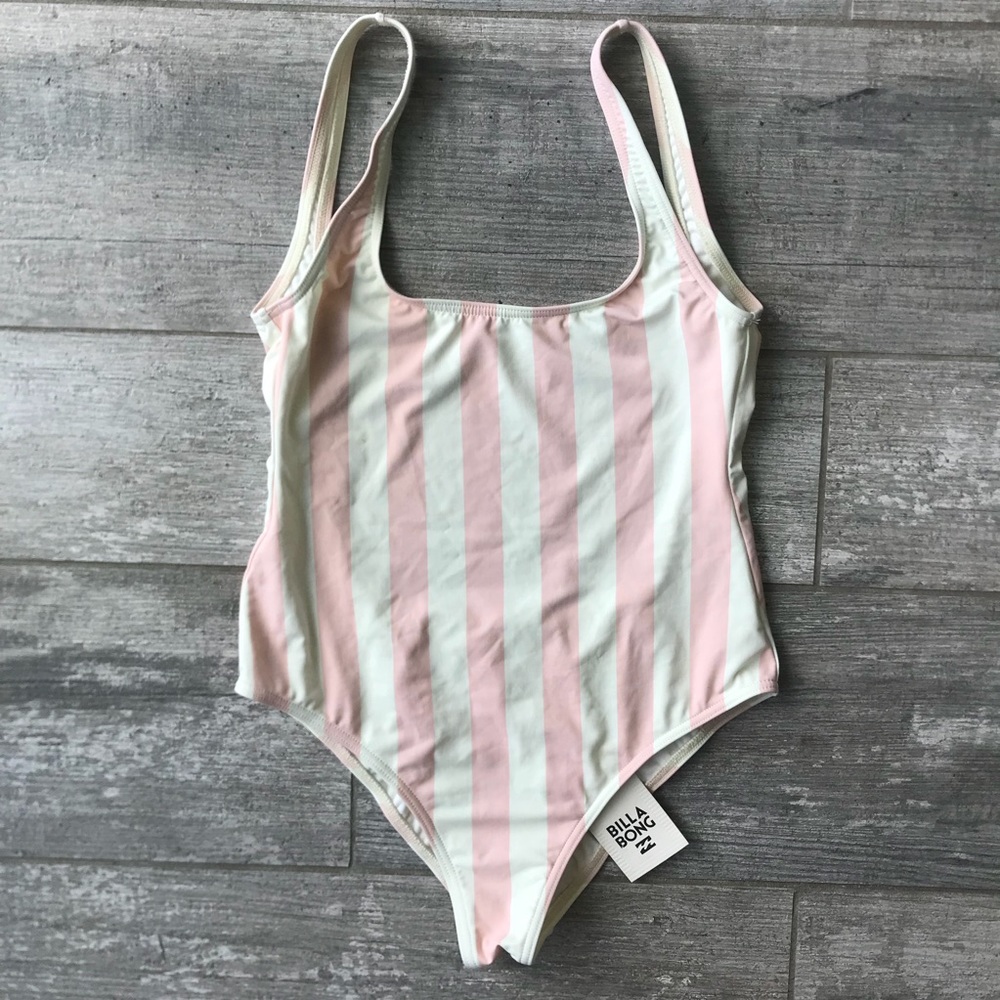 ๐ฅ๐ฅBILLABONG - CANDY ONE PIECE๐ฅ๐ฅ - Picture 3 of 7